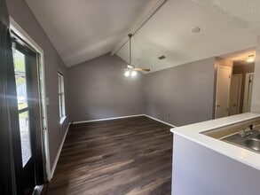 1745 James Buchanan Dr in Biloxi, MS - Building Photo - Building Photo