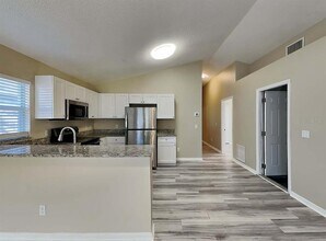 13230 Prestwick Dr in Riverview, FL - Building Photo - Building Photo