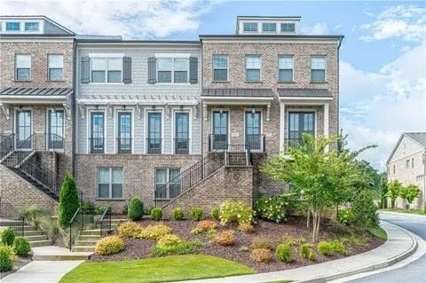 2281 Mclean Chase, Unit 1525-17 in Smyrna, GA - Building Photo