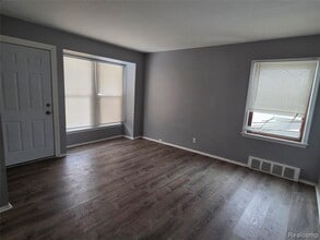 1139 Bassett St in Detroit, MI - Building Photo - Building Photo