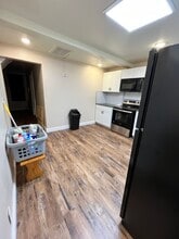 1809 Van Vranken Ave, Unit Front unit in Schenectady, NY - Building Photo - Building Photo