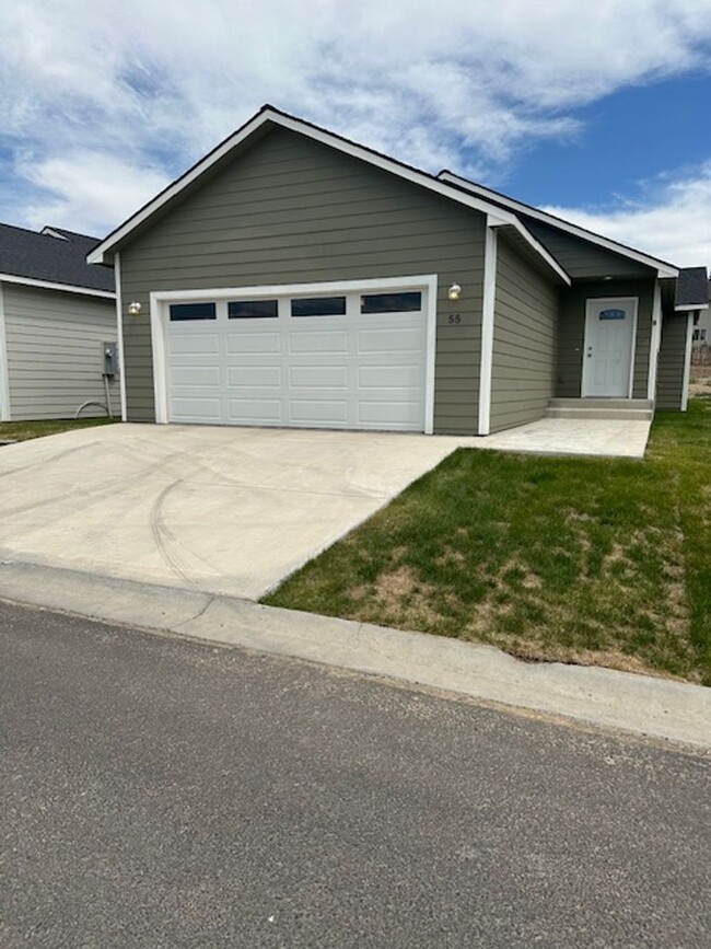 property at 123 9th Ave