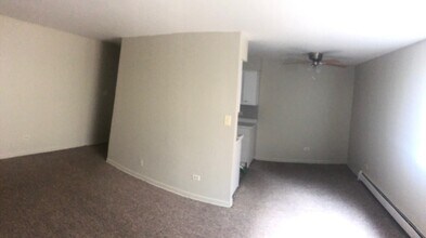 5420 N Kenmore Ave-Unit -308 in Chicago, IL - Building Photo - Building Photo