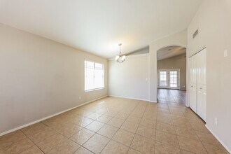6925 E Laguna Azul Ave in Mesa, AZ - Building Photo - Building Photo