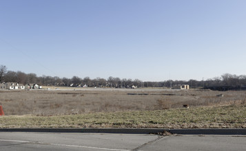 The Gateway in Mission, KS - Building Photo - Building Photo