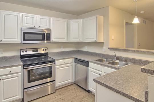 3212 Brookside Dr