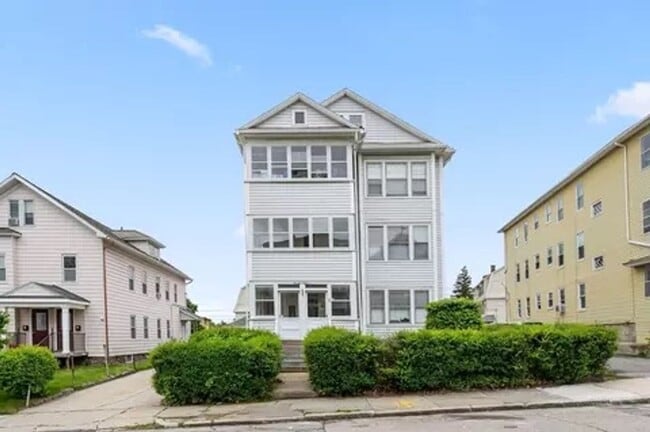 property at 174 Vernon St