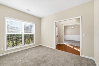 5670 Winter Bluff Way NE in Sugar Hill, GA - Building Photo - Building Photo