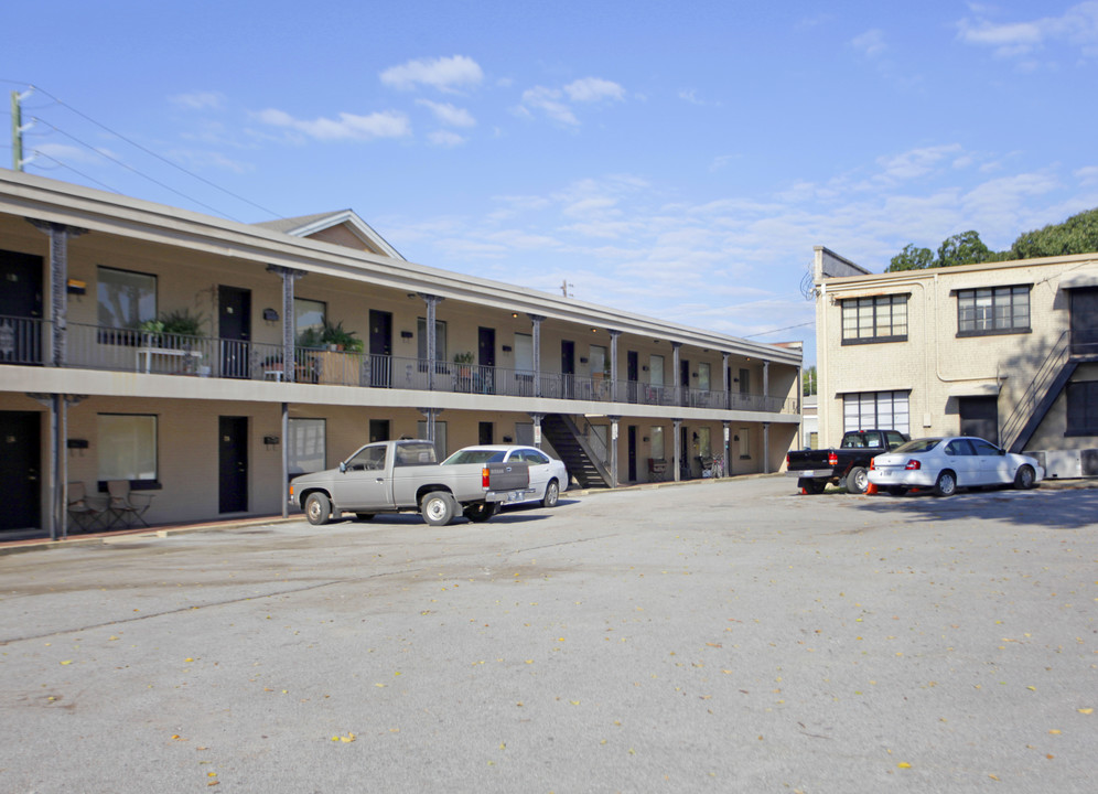 Downtown Villas in Gadsden, AL - Building Photo