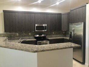 4274 Seneca Ave in Weston, FL - Building Photo - Building Photo