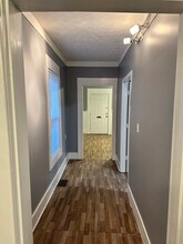 3213 Hale Ave in Louisville, KY - Building Photo - Building Photo