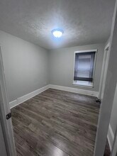 2018 Corning Ave, Unit #2 Upper in Cleveland, OH - Building Photo - Building Photo