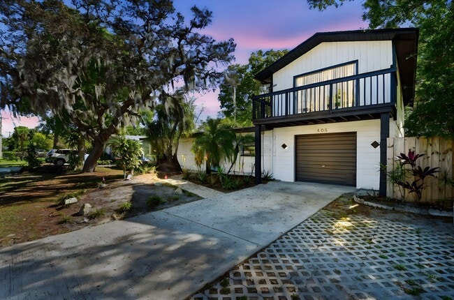 property at 405 Shore Dr E