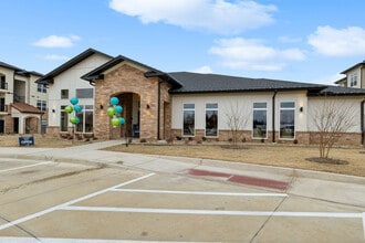 Casa Del Mar in Owasso, OK - Foto de edificio - Building Photo