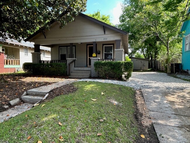 property at 2512 E 11th Pl