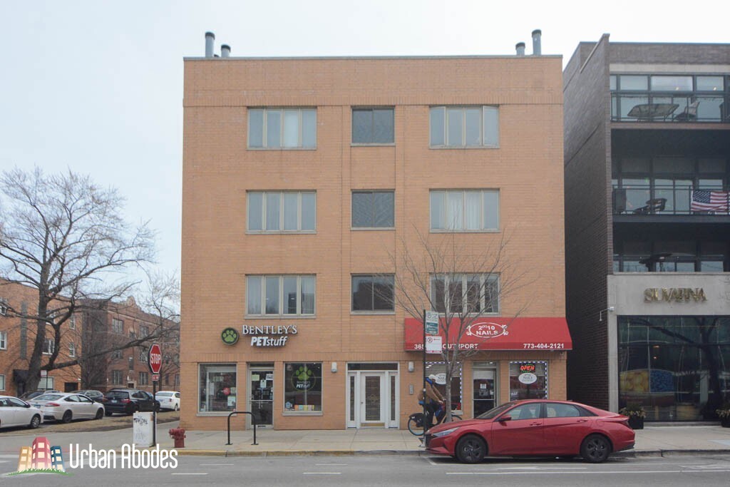 3655 N Southport Ave, Unit M03B in Chicago, IL - Foto de edificio