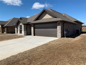 740 Arkansas Black in Bentonville, AR - Building Photo - Building Photo