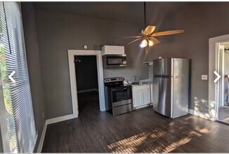 225 W Monterey St in Denison, TX - Building Photo - Building Photo