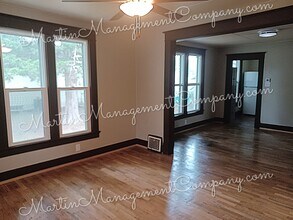 1617 S Barrett Ave in Sedalia, MO - Building Photo - Building Photo