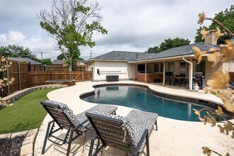 1874 Pecos St in Lewisville, TX - Building Photo - Building Photo