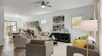 1001 NE 58th St in Oakland Park, FL - Building Photo - Building Photo