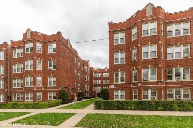4840 W Henderson St in Chicago, IL - Building Photo