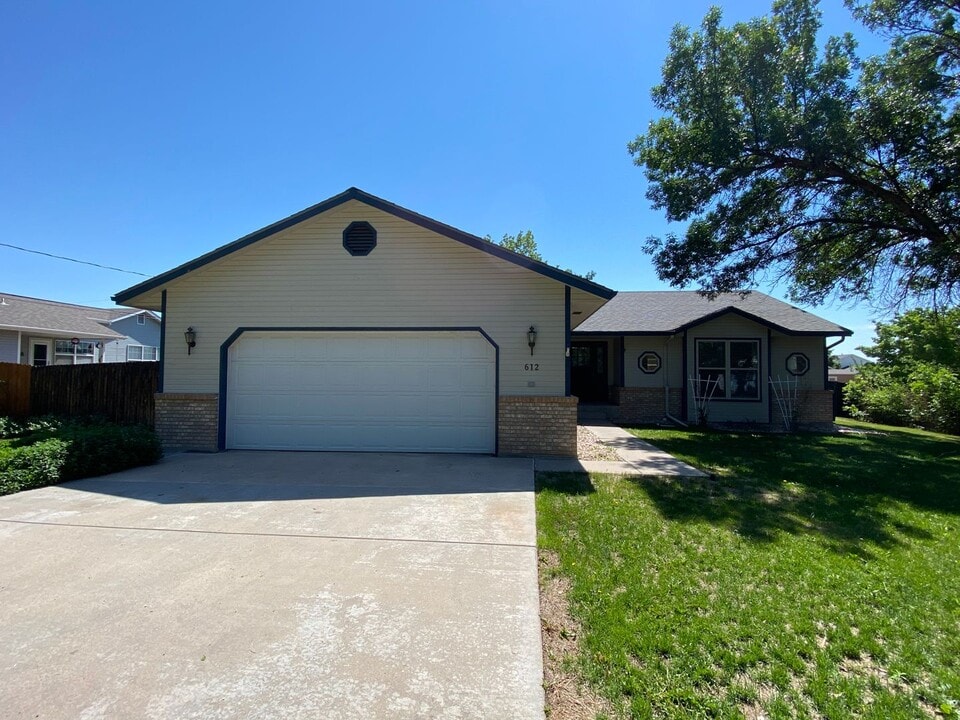 612 North St in Canon City, CO - Building Photo