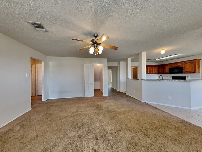 6518 Ashland Dr in Greenville, TX - Building Photo - Building Photo