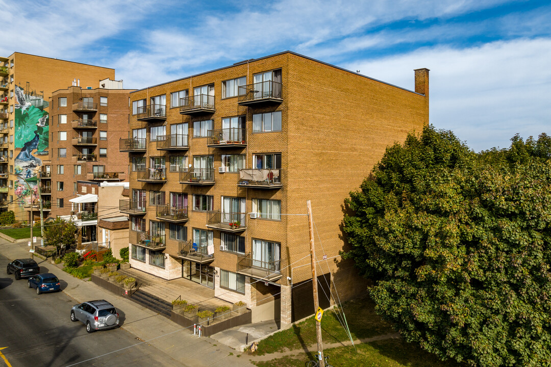 4630-4650 Lasalle Boul in Montréal, QC - Building Photo