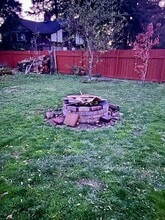 14700 SE Mill St in Portland, OR - Building Photo - Building Photo