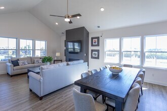 Grand Villas of Clayton in Clayton, OH - Foto de edificio - Interior Photo