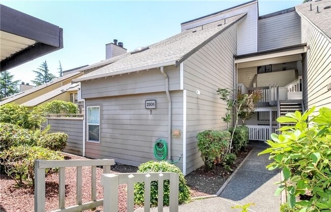 property at 2506 S 317th St