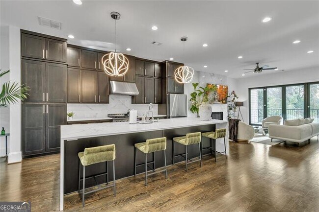 property at 1107 Briar Cove Cir