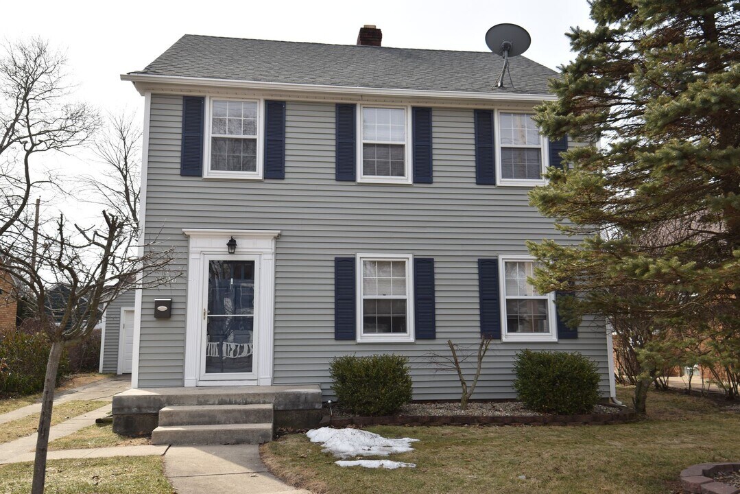 1726 McKinley Ave in South Bend, IN - Building Photo