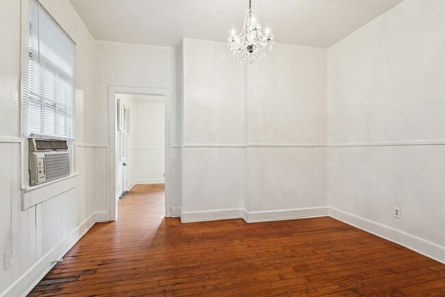 925-927 Royal St in New Orleans, LA - Building Photo - Building Photo