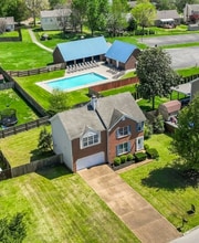 1680 Witt Hill Dr in Spring Hill, TN - Foto de edificio - Building Photo