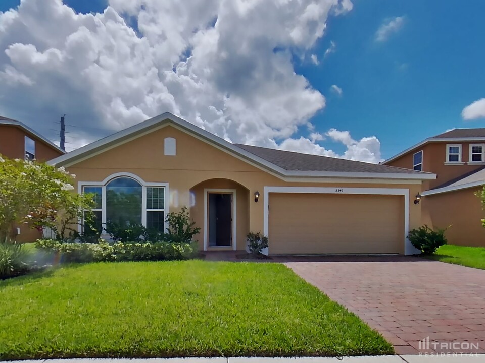 3341 Reedy Glen Dr in Kissimmee, FL - Building Photo