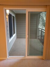 5834 NE 75th St, Unit B208 in Seattle, WA - Building Photo - Building Photo