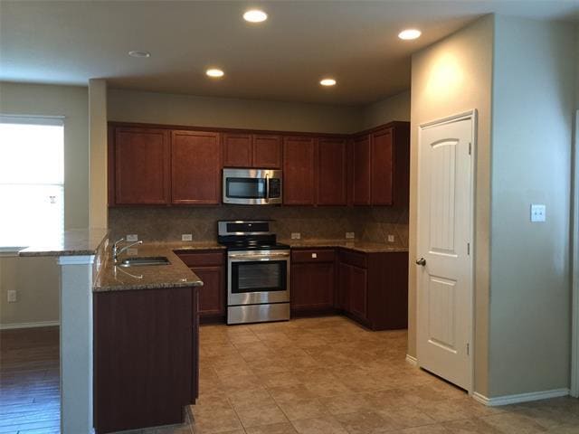 12220 Walden Wood Dr in Fort Worth, TX - Building Photo - Building Photo