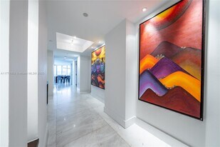 9401 Collins Ave in Surfside, FL - Building Photo