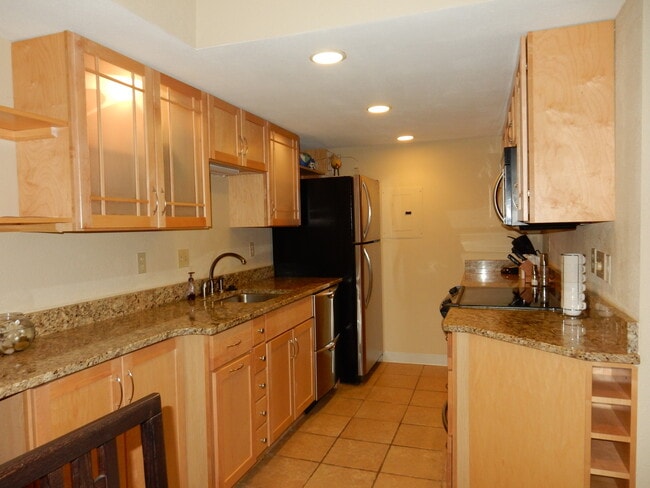 property at 2902 Shadow Creek Dr