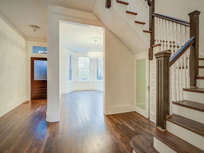 1022 Park Rd NW in Washington, DC - Building Photo - Building Photo