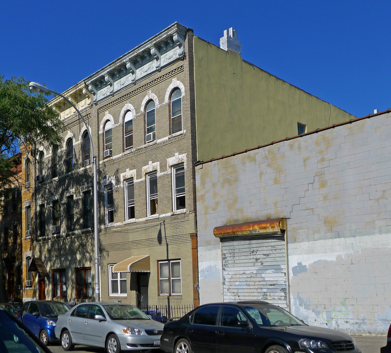 1727 Himrod St in Ridgewood, NY - Building Photo