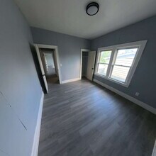 3220 E 119th St in Cleveland, OH - Building Photo - Building Photo
