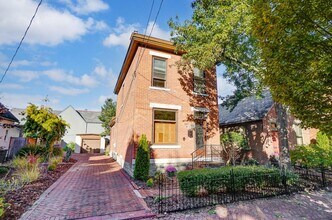557 S Grant Ave in Columbus, OH - Building Photo - Building Photo