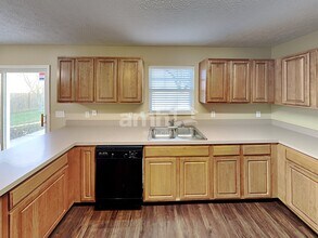 3055 Hidden Creek Dr in Nashville, TN - Building Photo - Building Photo