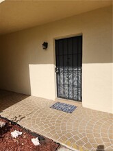 2050 Oleander Blvd in Fort Pierce, FL - Building Photo - Building Photo