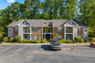 Hunters Glen in Sanford, NC - Building Photo - Building Photo