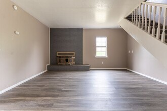701 Lloyd Ave in Midwest City, OK - Building Photo - Building Photo