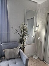 2513 SW 10th St in Miami, FL - Building Photo - Building Photo